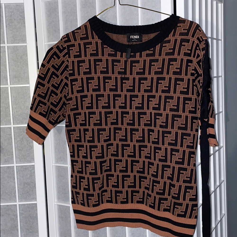 Fendi short sleeve sweater